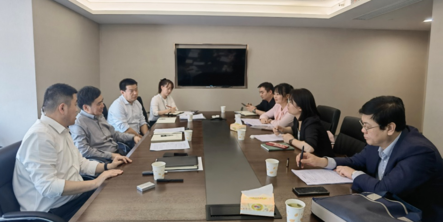 公司與經(jīng)開區(qū)管委會財政局、經(jīng)開渭發(fā)集團座談